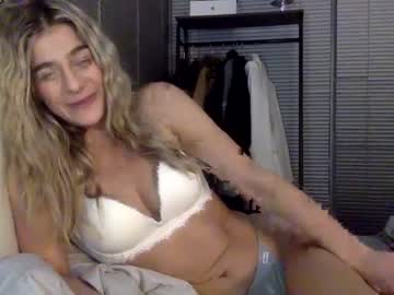 latina cam girl naomiwinter image #4101402