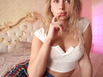 latina cam girl annrainbow image #1938055