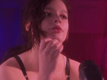 latina cam girl lorienn image #4409126