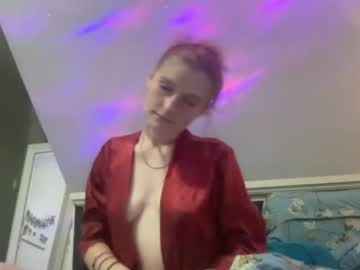 latina cam girl frecklytaylor image #1659624