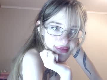 latina cam girl esther_estrie image #3992630