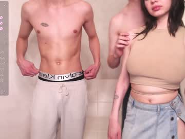 latina cam couple blesstwins image #4445584