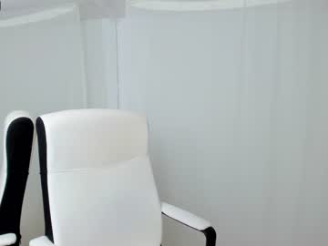 latina cam girl ingridblondy94 image #1600596