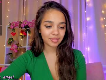 latina cam girl annbarby image #327201