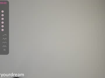 latina cam girl dovia image #1647585