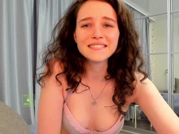 latina cam girl demurelixir image #1075935