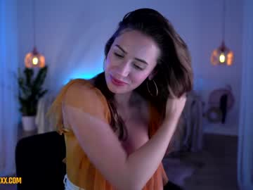 latina cam girl provocatrixx image #1004659