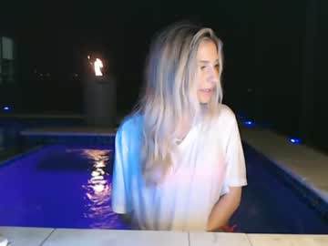 latina cam girl annavenino image #4305029