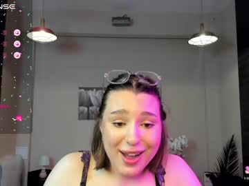 kylieeangel latina cam