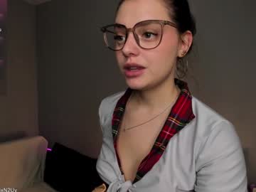 evamillky latina cam