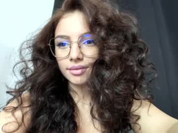 latina cam girl 9harlotte99 image #1159512