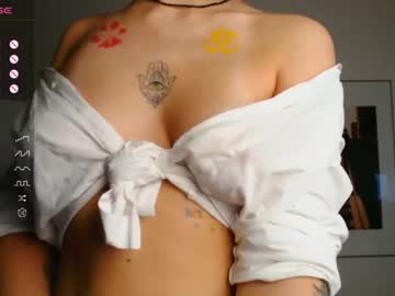 latina cam girl lisasashley image #3512634