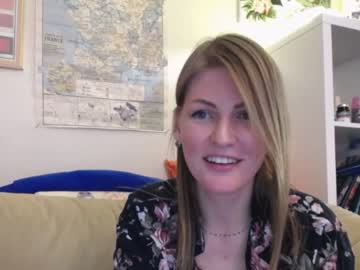 latina cam girl misslucci image #611483