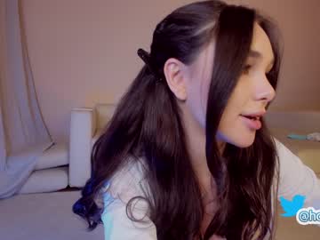 latina cam girl hollyextra image #2045973