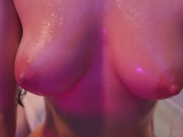 latina cam girl lucie_beltran image #4550086