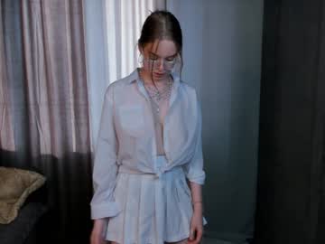 latina cam girl maureenboustead image #4633036