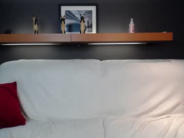 latina cam girl yana_squrel_22 image #2163702