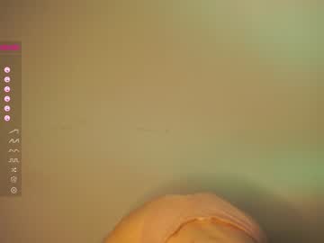 latina cam girl amandamedrano image #2991653
