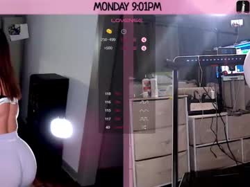 latina cam girl milavalentinax image #4282061
