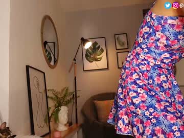 latina cam girl juliette_dee image #2709149