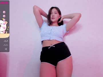 latina cam girl u_needed_me_ image #1870111