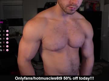 latina cam man hotmuscles6t9 image #3938076
