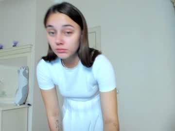 latina cam girl eleonora_linn image #1828384