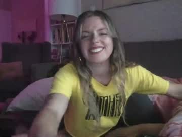 latina cam girl birbsong5309 image #1974805