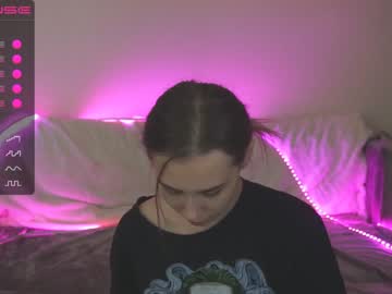 latina cam girl dainty_bit image #1416474
