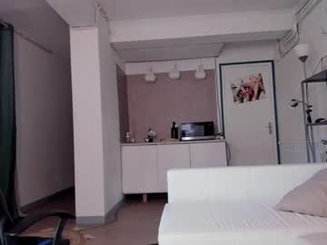 latina cam girl dulceyjohn image #4399757