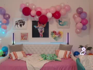 latina cam girl holihurricane image #2558380