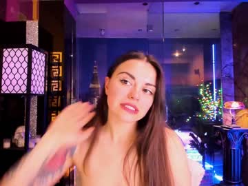 latina cam girl alma_pearl image #2559398