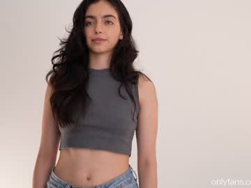 latina cam girl naughtysammx image #3385481