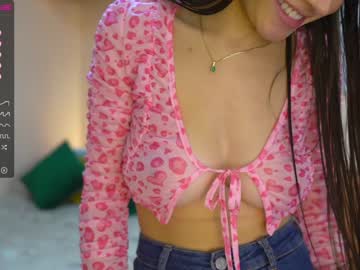 latina cam girl cielo69_ image #813041