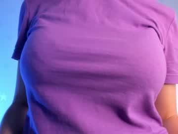 latina cam girl elliehunt image #3331904