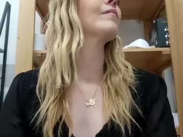 latina cam girl hockeywife image #2787235