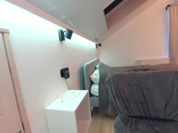 latina cam girl ehotlovea image #3799841