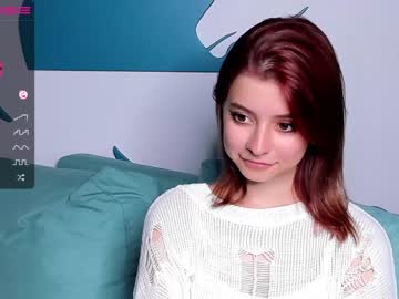 latina cam girl agatabriil image #1543744