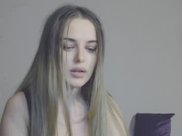 latina cam girl petit_kaka image #380284
