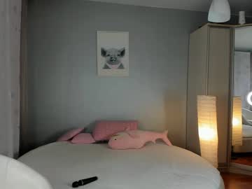 latina cam girl _mito_69 image #3933103