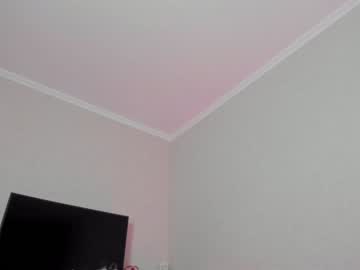 latina cam girl u_needed_me_ image #1451862