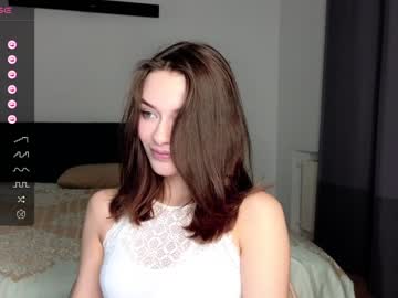 latina cam girl predatory_eyes image #4195347