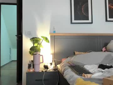 latina cam girl gia_blu image #4722335
