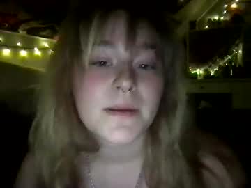 latina cam girl kittykissedyou image #4588146