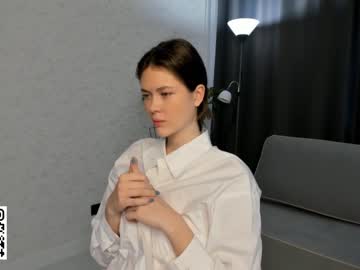 latina cam girl mariambuss image #4269293