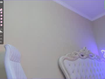 latina cam girl akura_01 image #2725179