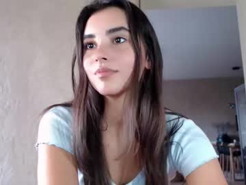 latina cam girl nika_la image #1595896