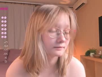 latina cam girl bettybarnett image #3037645