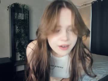 latina cam girl feral_bery image #3350823