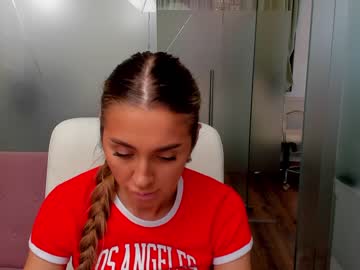 latina cam girl anyarayne image #4284403